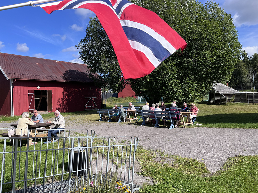 Artikkelbilde til artikkelen Herlig høstsøndag på Bygdetunet 
